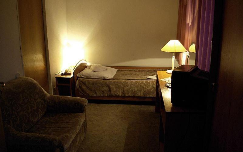 Hotel Helios 300M Od Krupowek Nowy Basen Od 12 Lipca ซาโกปาเน ห้อง รูปภาพ