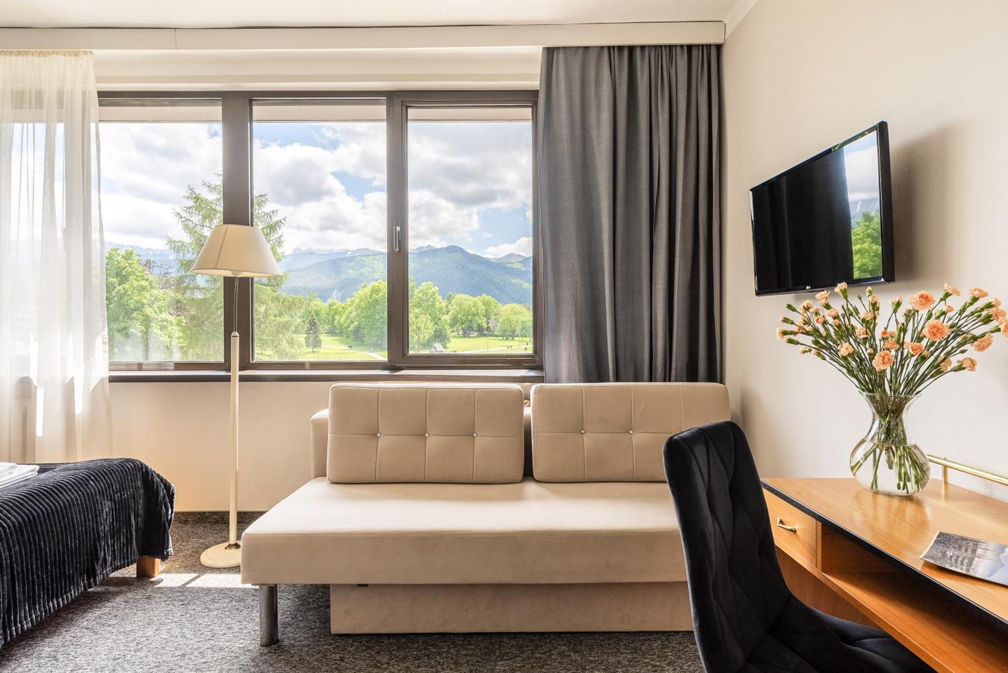 Hotel Helios 300M Od Krupowek Nowy Basen Od 12 Lipca ซาโกปาเน ภายนอก รูปภาพ