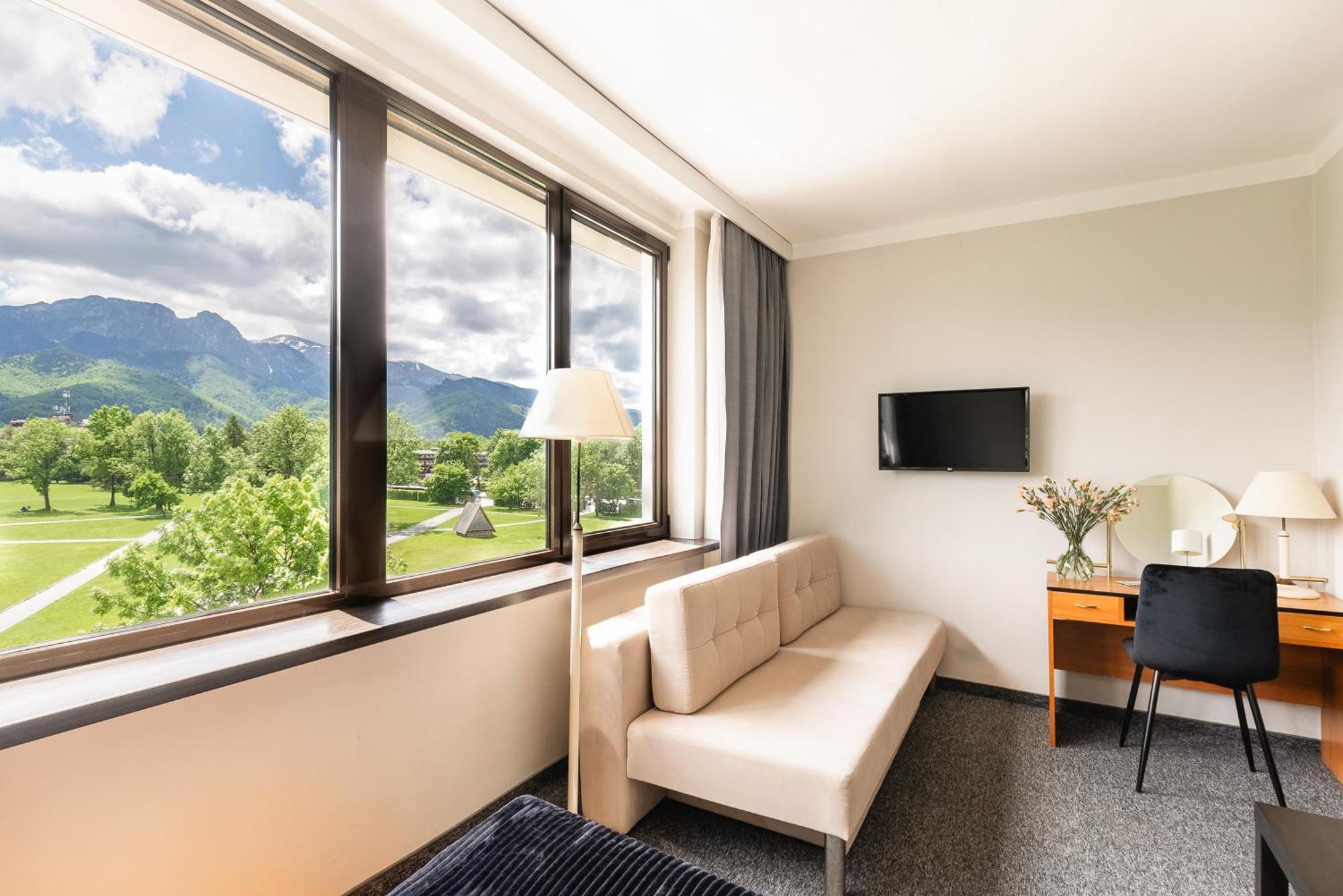 Hotel Helios 300M Od Krupowek Nowy Basen Od 12 Lipca ซาโกปาเน ภายนอก รูปภาพ