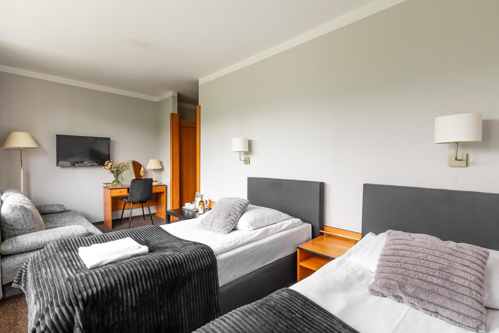 Hotel Helios 300M Od Krupowek Nowy Basen Od 12 Lipca ซาโกปาเน ภายนอก รูปภาพ