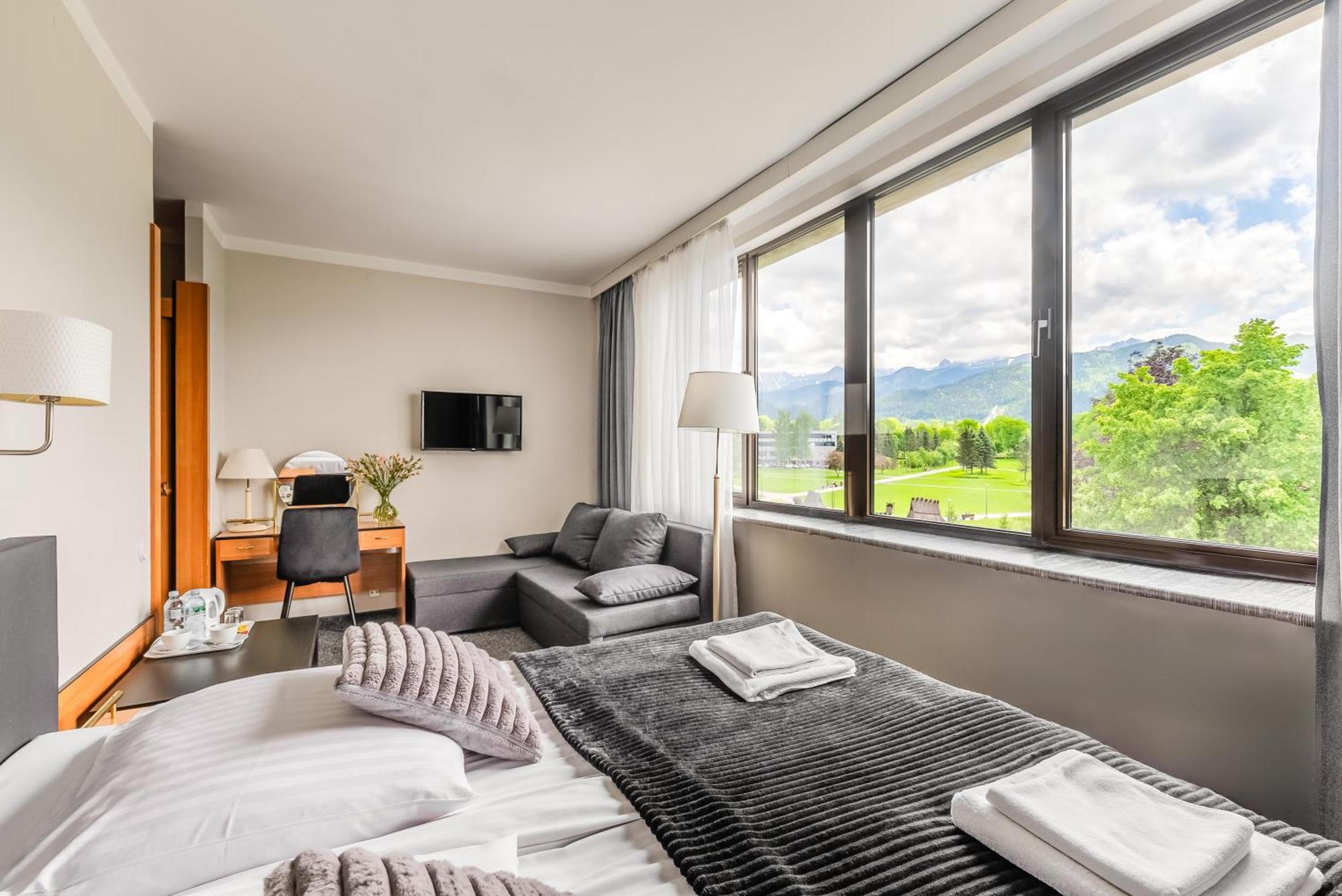 Hotel Helios 300M Od Krupowek Nowy Basen Od 12 Lipca ซาโกปาเน ภายนอก รูปภาพ