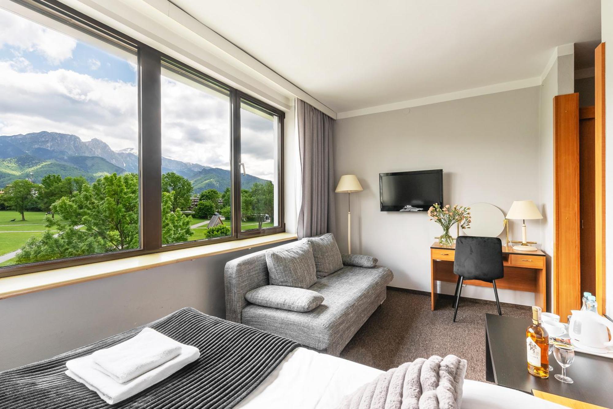 Hotel Helios 300M Od Krupowek Nowy Basen Od 12 Lipca ซาโกปาเน ภายนอก รูปภาพ