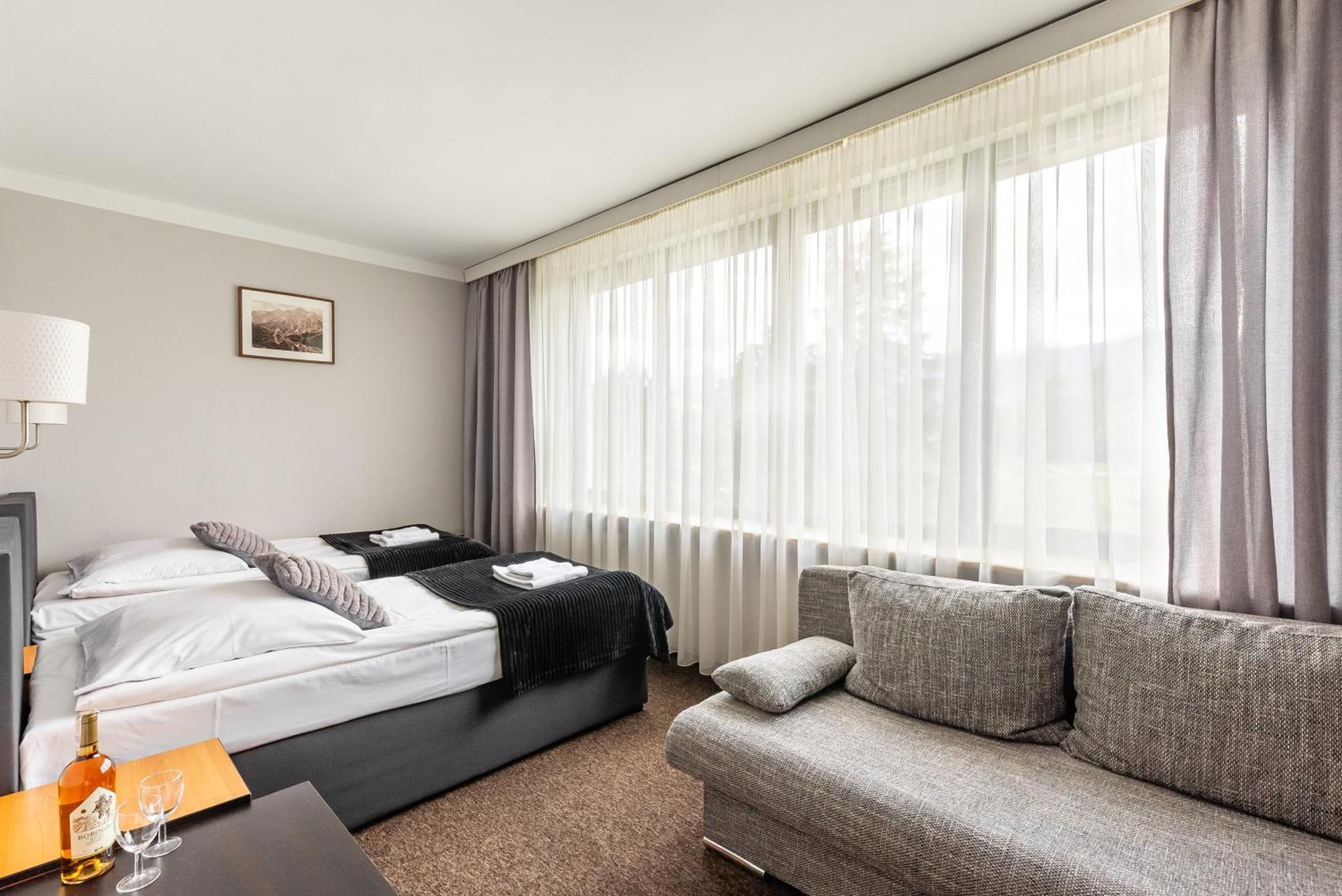 Hotel Helios 300M Od Krupowek Nowy Basen Od 12 Lipca ซาโกปาเน ภายนอก รูปภาพ